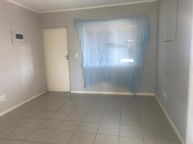 2 Bedroom Property for Sale in Delro Park Western Cape